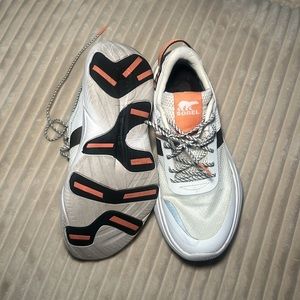 Sorel shoes size 7.5